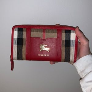 BURBERRY WALLET